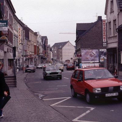 Bergische Landstraße